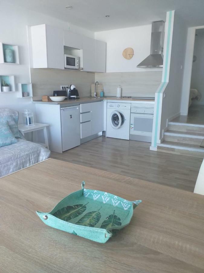 Apartment Portonovo Galit - Sea View - Piscina - Wifi - Old Town Пуэрто дель Кармен Экстерьер фото